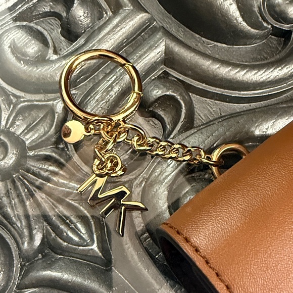 Michael Kors Brown and Tan Leather Logo Keychain Coin Pouch - Picture 3 of 11